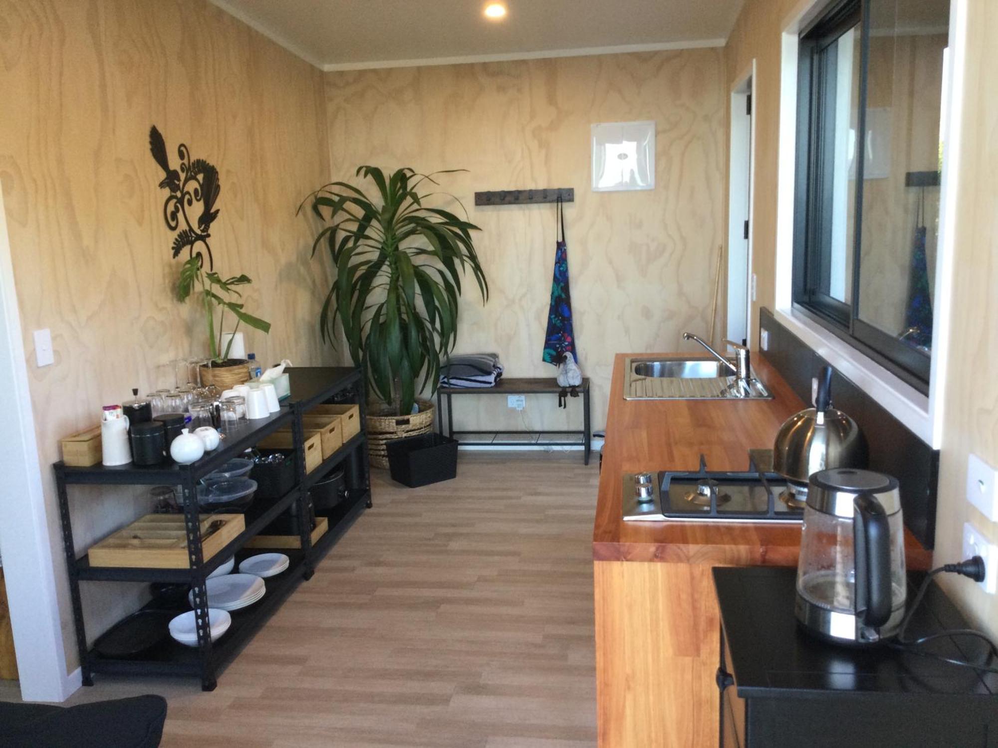 Whakaipo Bay Cabin Retreat タウポ エクステリア 写真